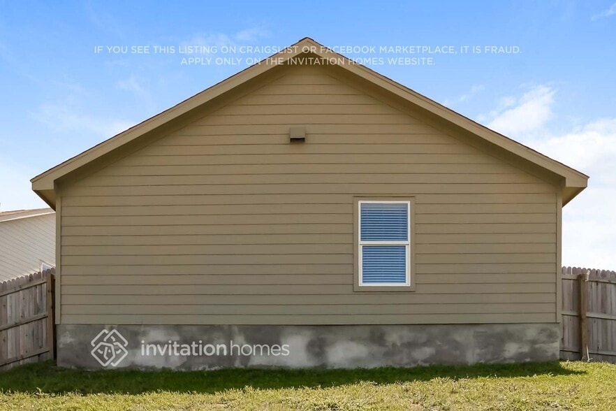 Building Photo - 125 Parish Ln