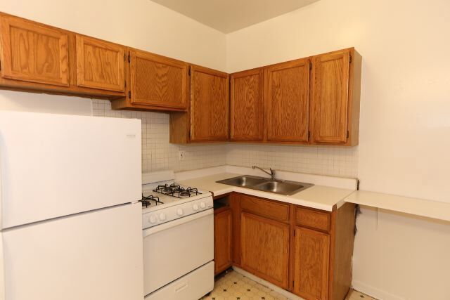 Building Photo - 3834.5 N Fremont St