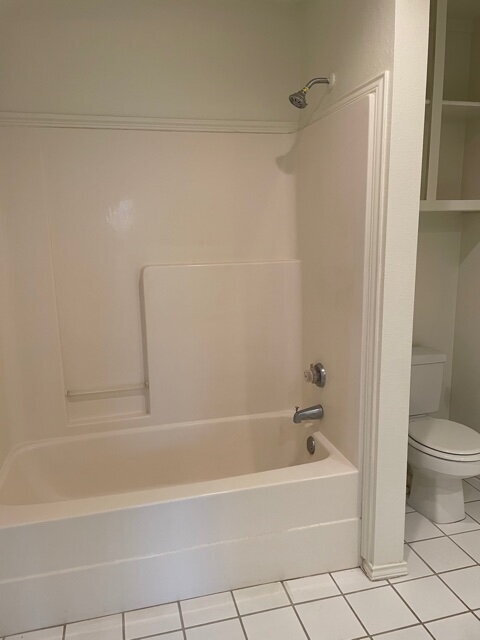Building Photo - "Charming 3-Bedroom Lubbock Home with Cozy...