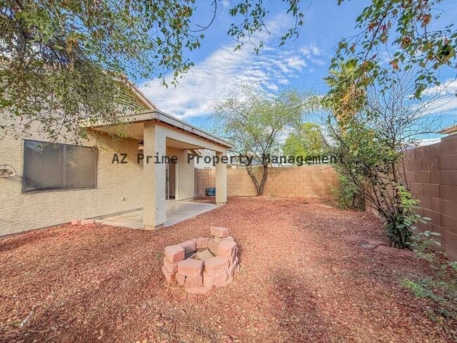 Building Photo - 12605 W Shaw Butte Dr