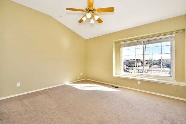 Building Photo - 4-bedroom Gem Near Ft. Carson!