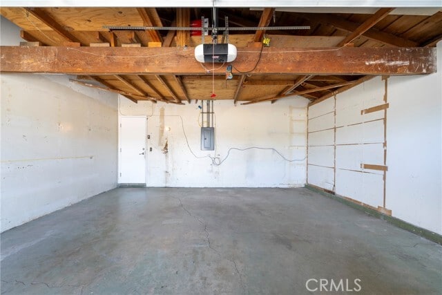 Building Photo - 1219 N Van Buren St