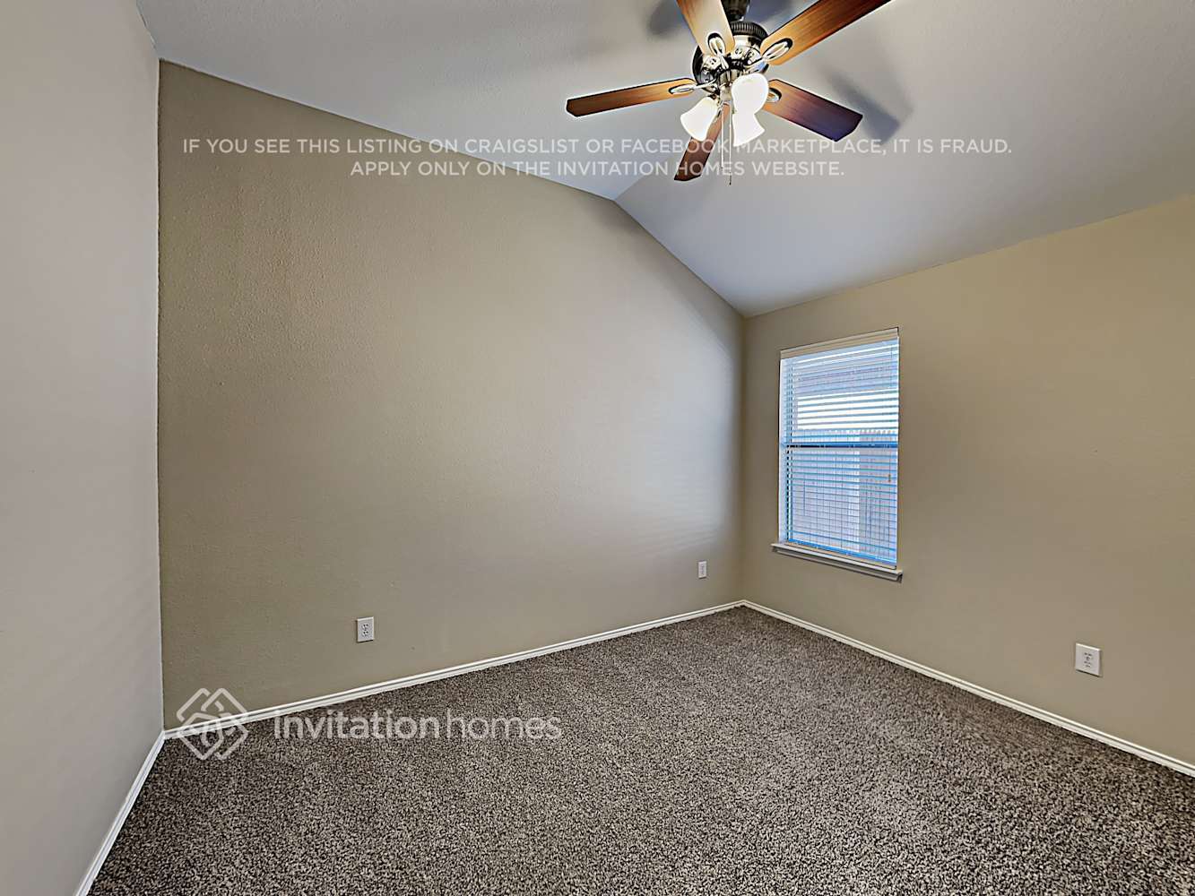 Building Photo - 440 Butternut Dr