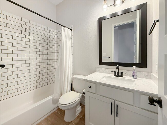 Building Photo - 28173 Knight Peak Dr