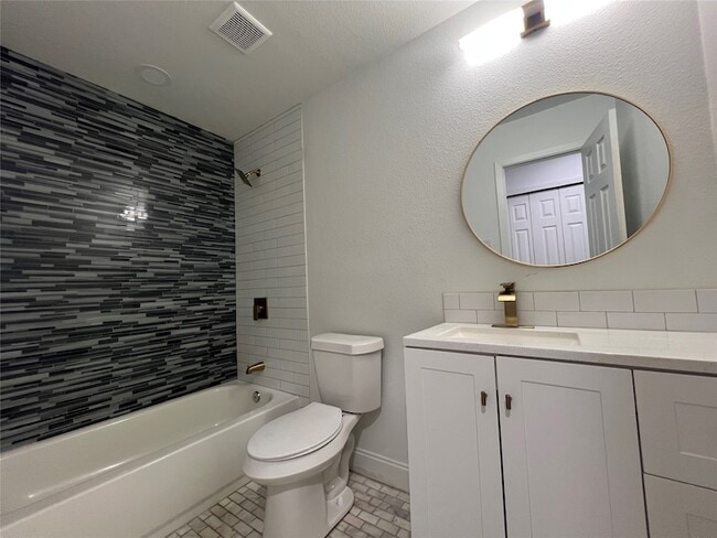 Building Photo - 1809 Pilot Way