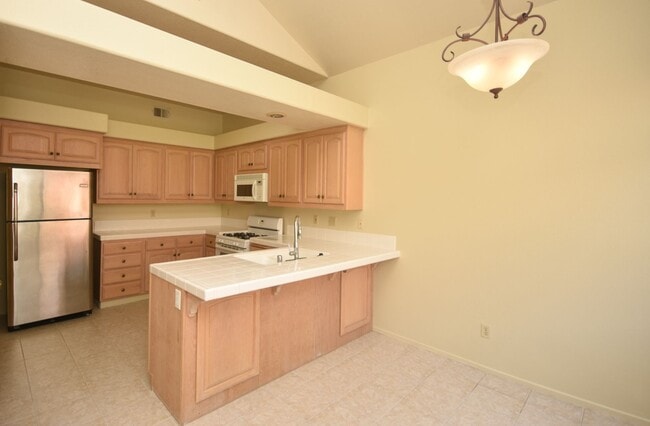 Building Photo - Single Story Spacious Home in Oceanside with a three car garage!