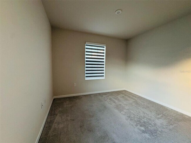 Building Photo - 222 Blueberry Ln