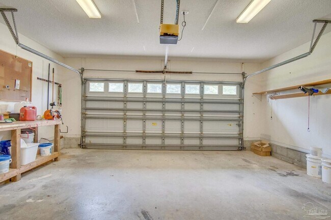Building Photo - 2745 Monroe St