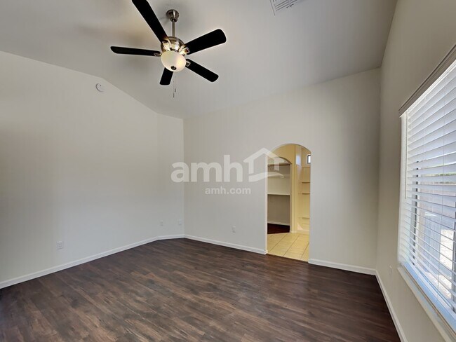 Building Photo - 13187 E Coyote Well Dr