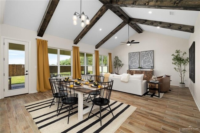 Building Photo - 33 E Silos Ave