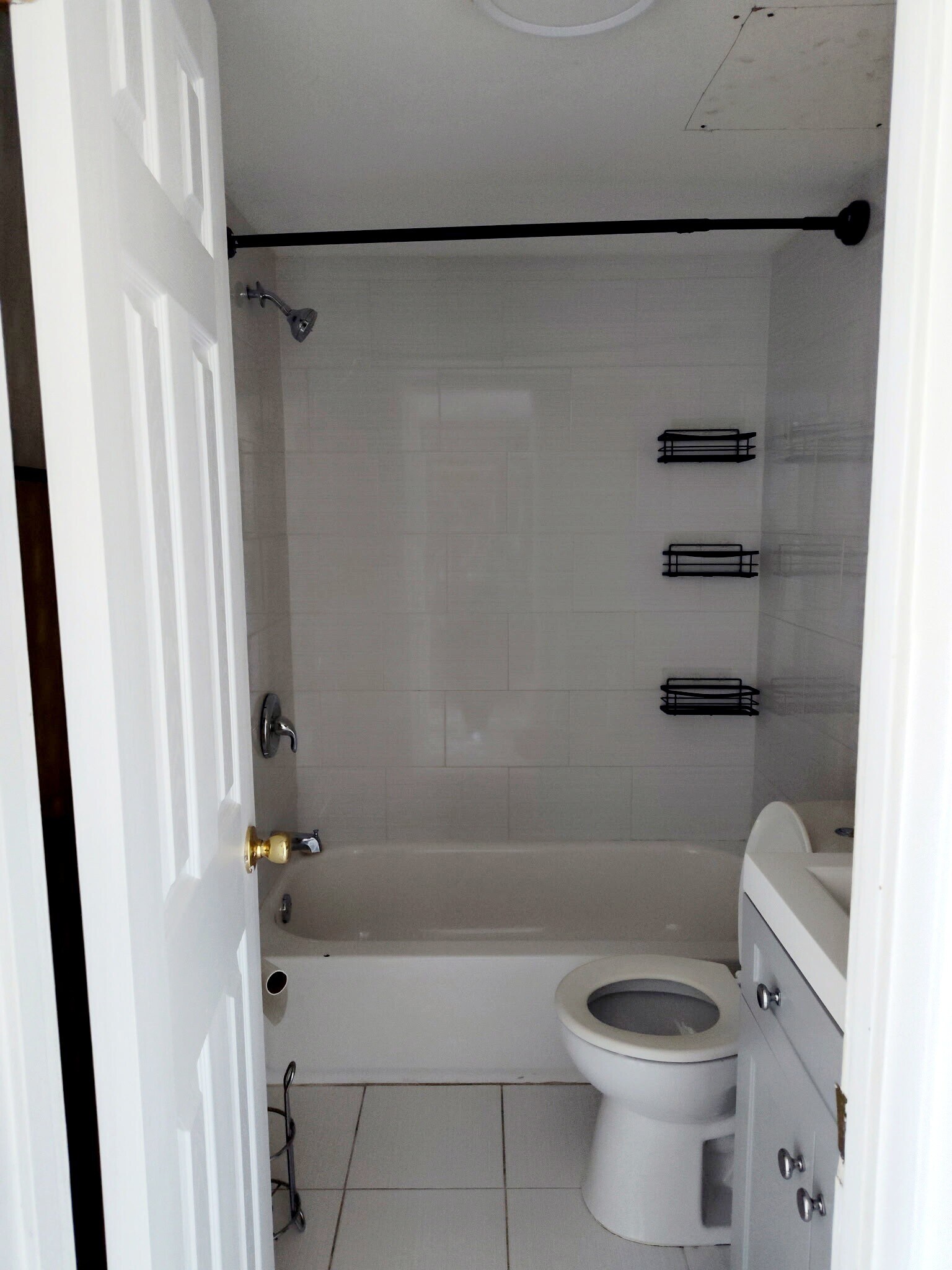 Building Photo - 1806 Metzerott Rd