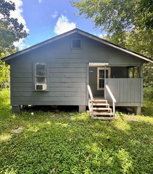 Building Photo - 1760 Audubon St