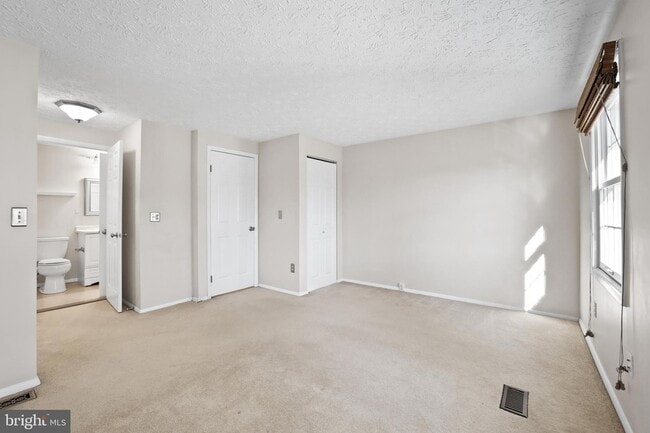 Building Photo - 2858 New Providence Ct