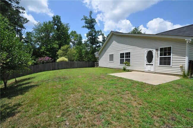 Building Photo - 409 Braxman Ln