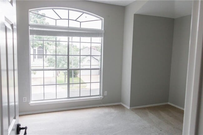 Building Photo - 13464 Athens Trail