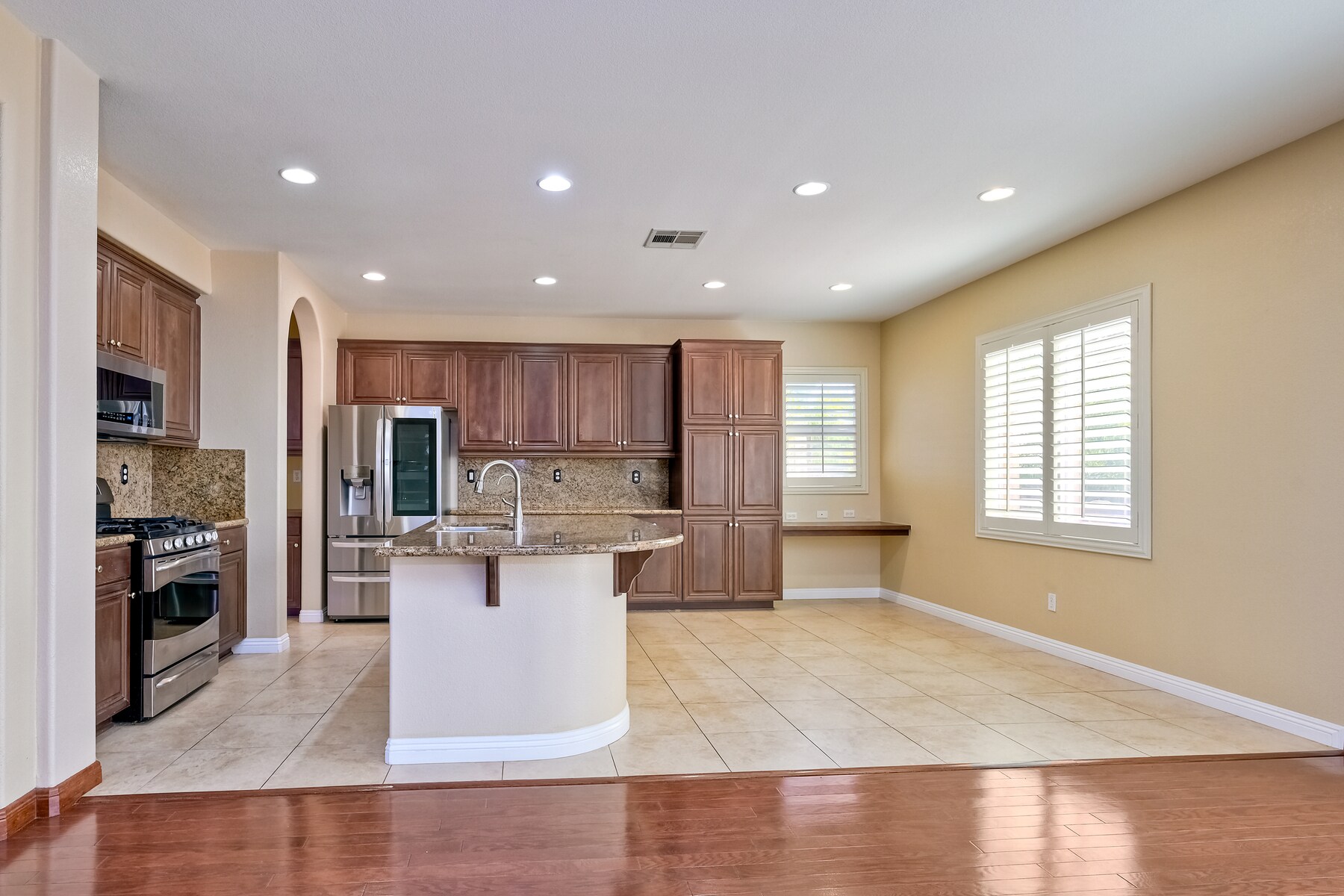 Building Photo - 44401 Penbrook Ln