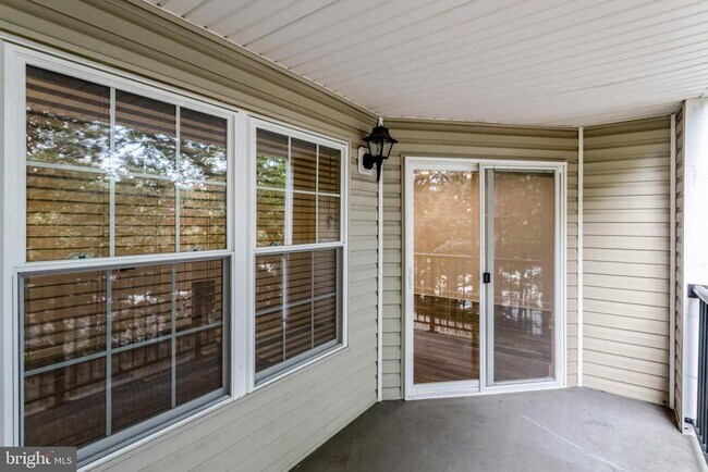 Building Photo - 3307 Wyndham Cir