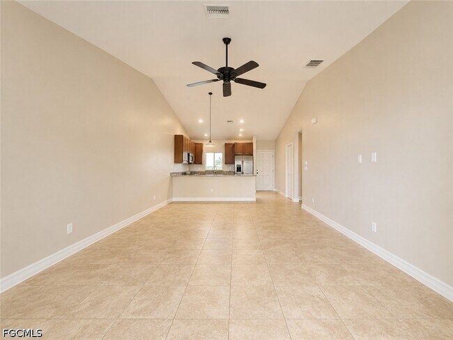Building Photo - 4109 SW 8th Pl