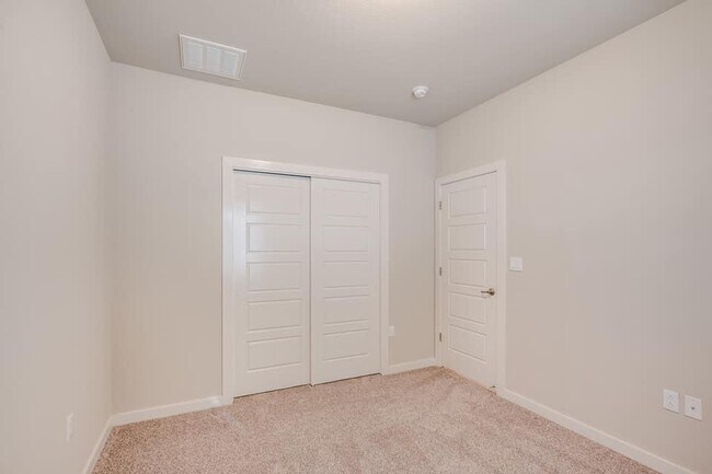 Building Photo - 7747 Enchanted Path Dr