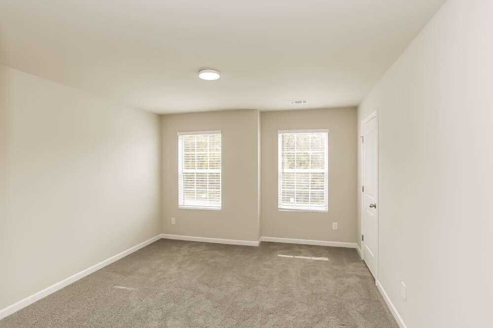 Building Photo - 118 Mineral Springs Ln