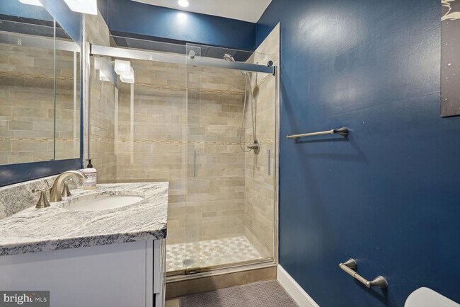 Building Photo - 4809 3rd St NW