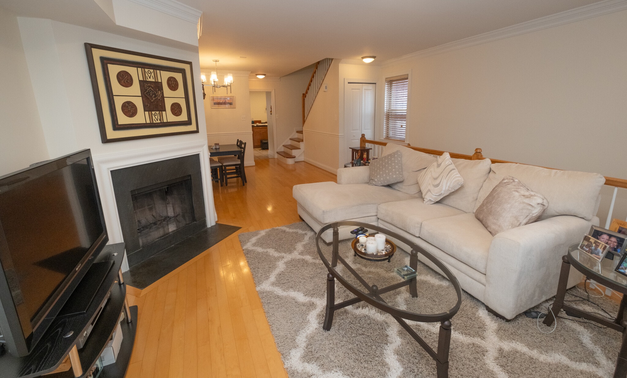 Living and Dining - 1479 A St NE