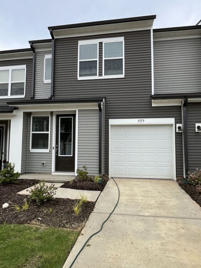Primary Photo - Newer 3 Bed Townhome in North Charlotte Area