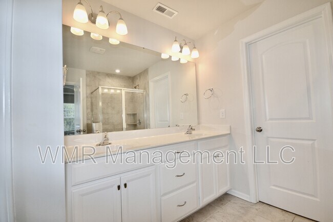 Building Photo - 1118 Glen Marley Dr