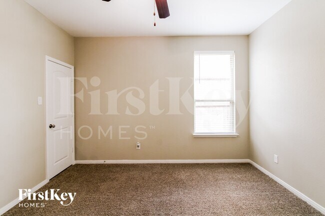Building Photo - 4410 Brenta Mountain Ln