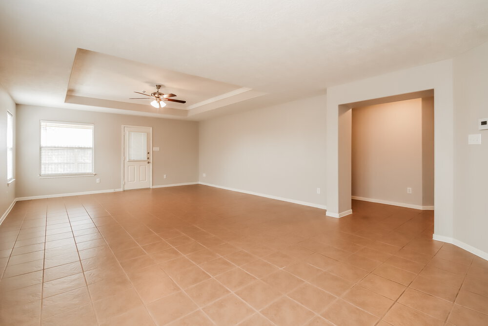 Building Photo - 21619 Kingston Terrace Ln