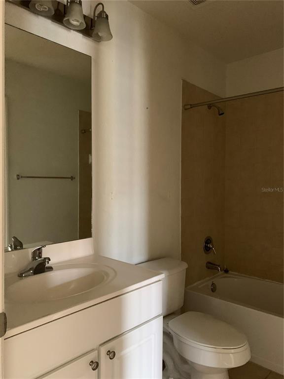 Building Photo - 113 S Sherrill St