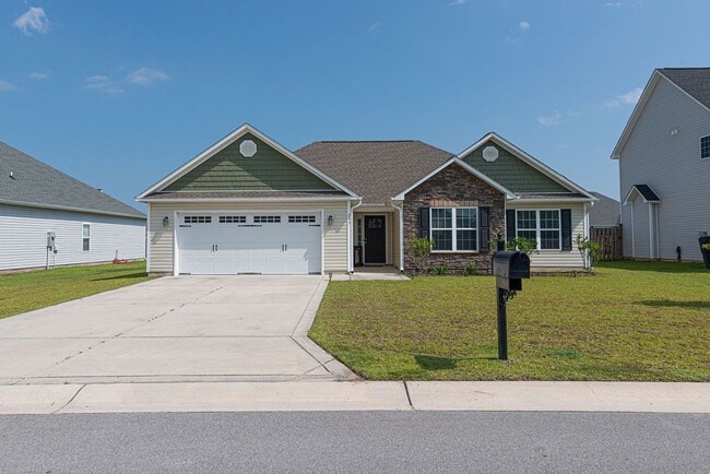 Building Photo - 293 Crossroads Store Dr