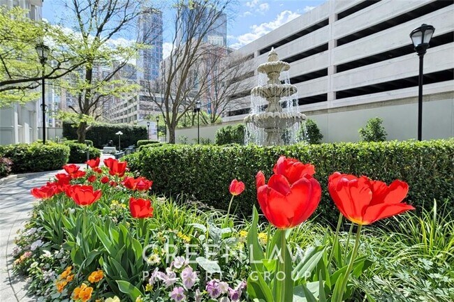 Building Photo - 195 14th St NE
