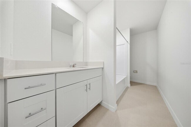 Building Photo - 5739 Purple Finch Ave