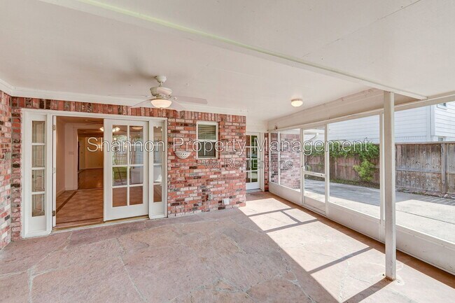 Building Photo - 6754 Cindy Ln