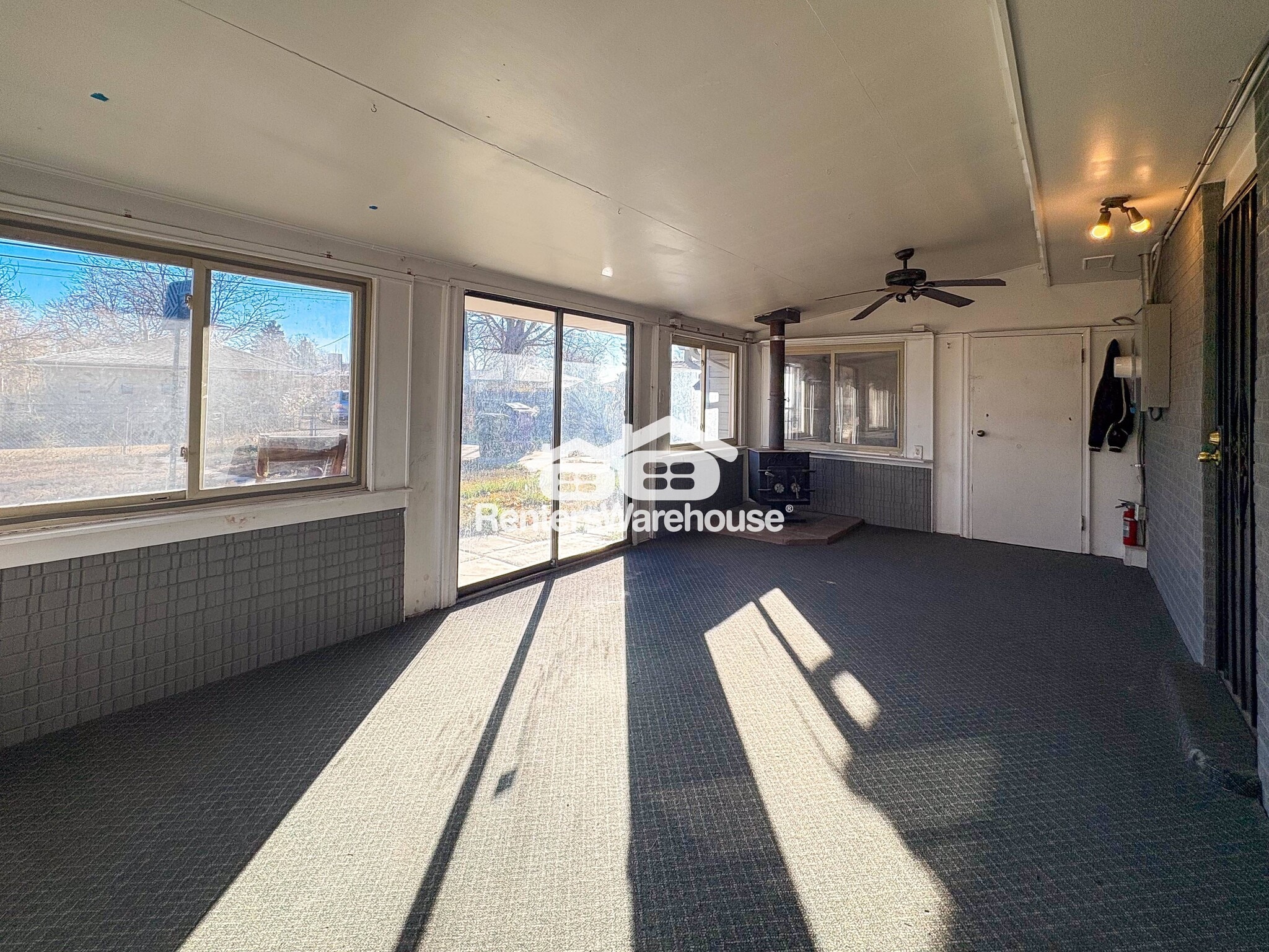 Building Photo - 420 Zenobia St