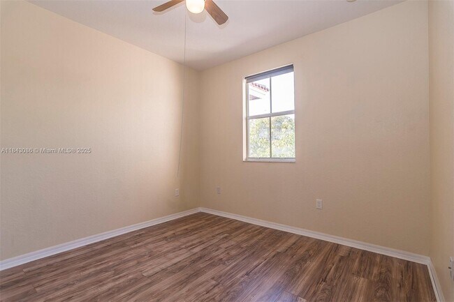 Building Photo - 16620 SW 47th Terrace