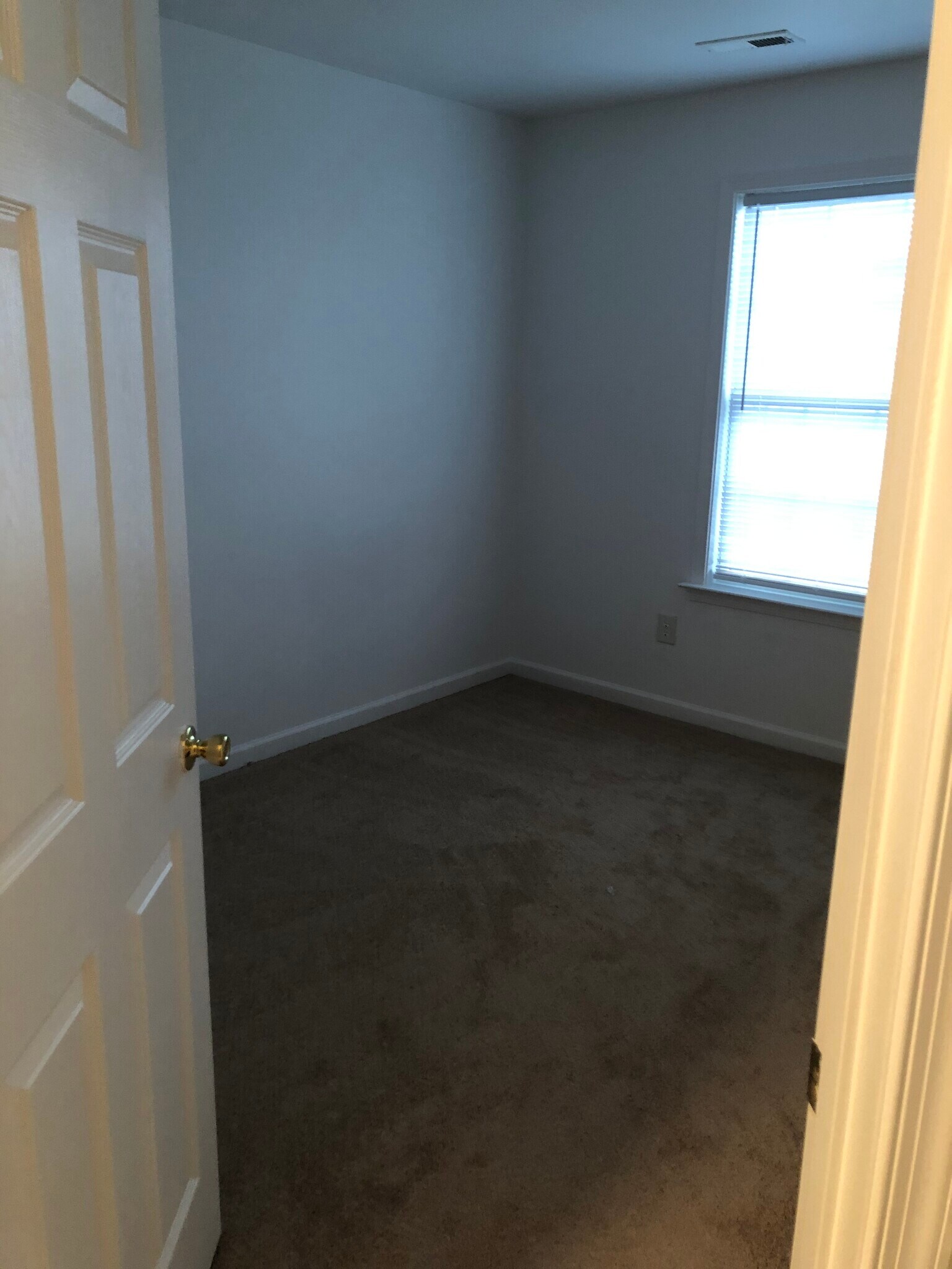 Building Photo - 103 Aero St