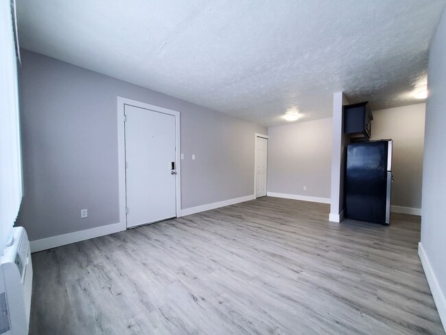 Interior Photo - Smartland One-3-One Apartments