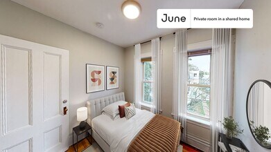 Building Photo - Room in Shared 4 bed/2 bath home