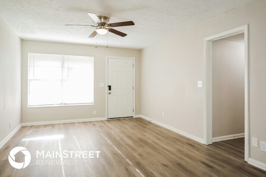 Building Photo - 4610 Anvers Blvd