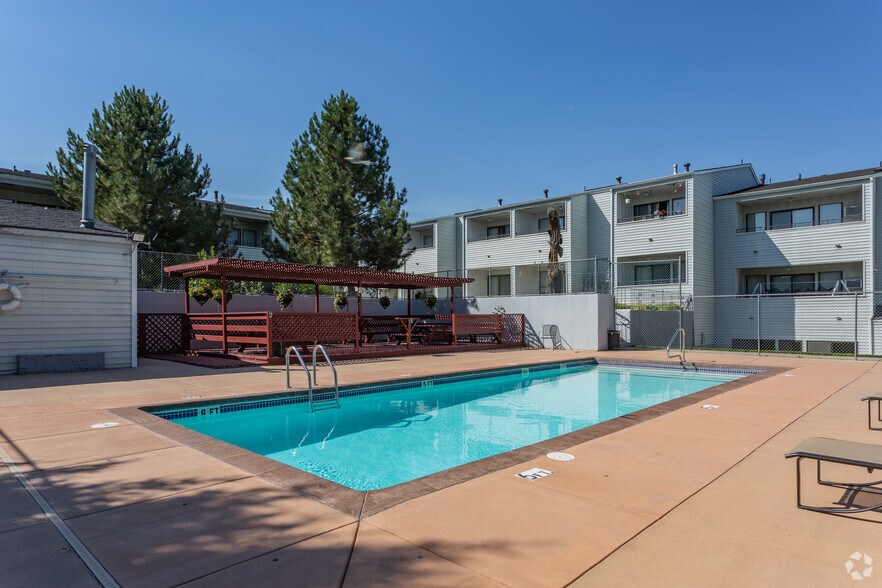 Indian Hills 1001 E 12th St Gillette WY 82716 Apartment Finder