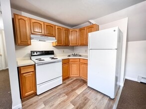 Building Photo - 207 Wethersfield Ave