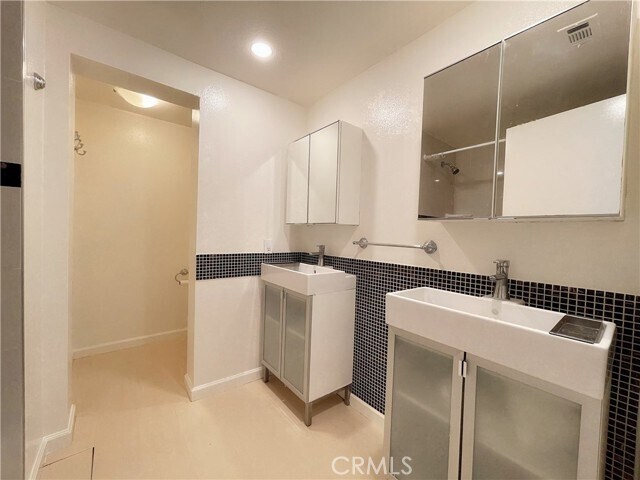 Building Photo - 314 Monterey Rd