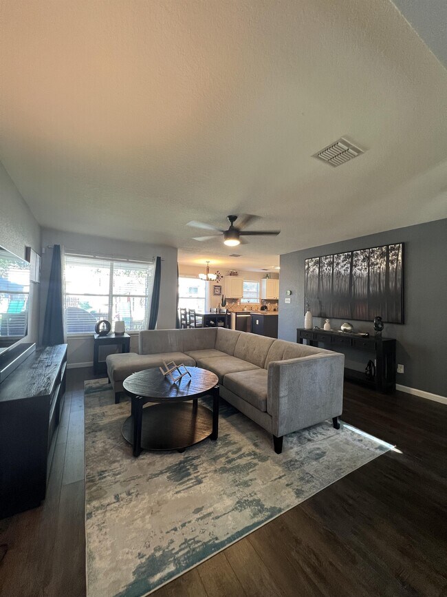 Building Photo - 646 Lynx Mountain