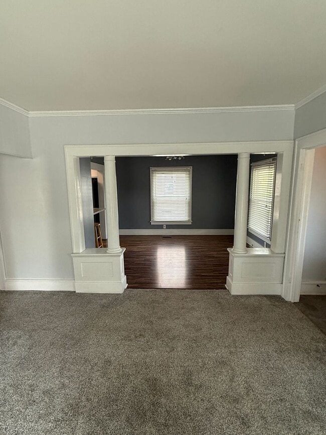 Building Photo - For Rent: Spacious 4-Bedroom Home in Moline, IL – $1,750/month