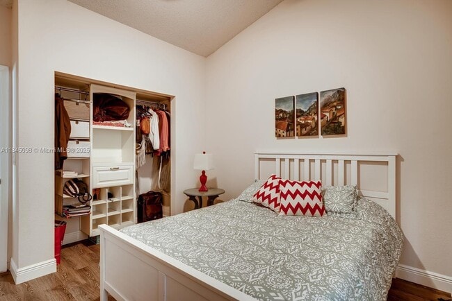 Building Photo - 11675 Berry Dr