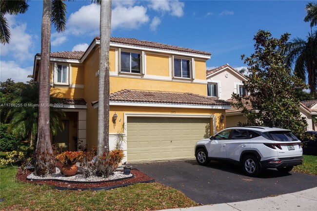Primary Photo - 1572 Canary Island Dr