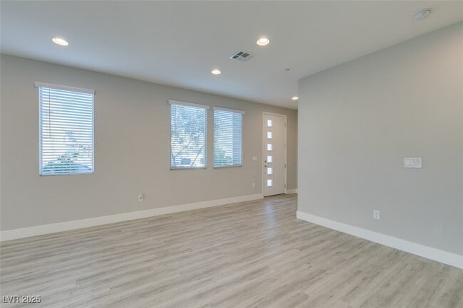 Building Photo - 11323 Gravitation Dr