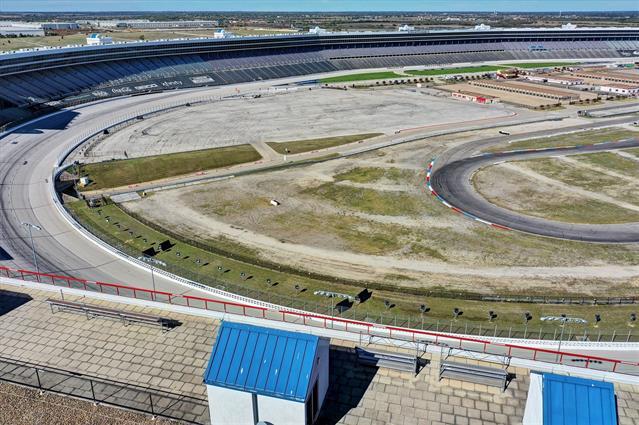 Building Photo - 3575 Lone Star Cir